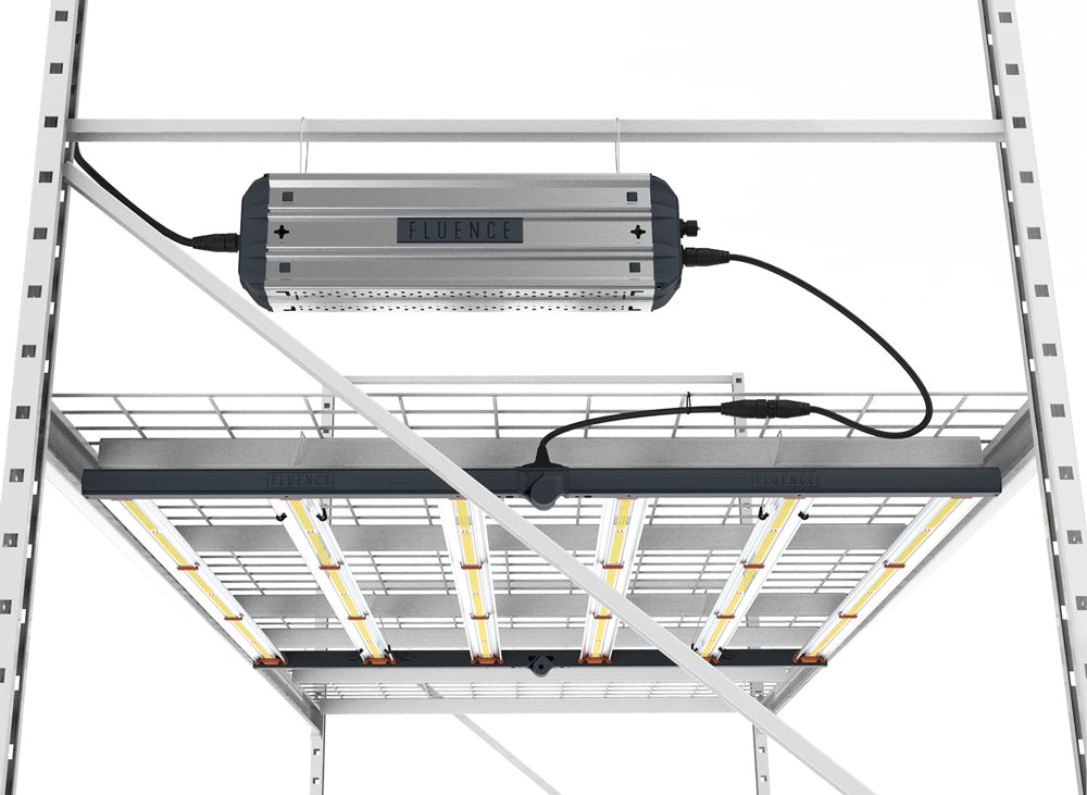 FLUENCE SPYDR 2I 630W Full-Cycle LED Grow Light 120x120cm